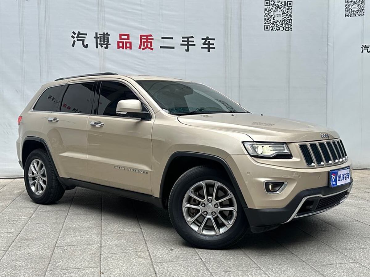 2015年6月Jeep 大切諾基  2015款 3.0TD 柴油 舒享導(dǎo)航版