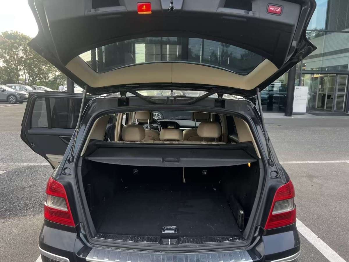 2011年6月奔馳 奔馳GLK級  2011款 GLK 300 4MATIC 動感型