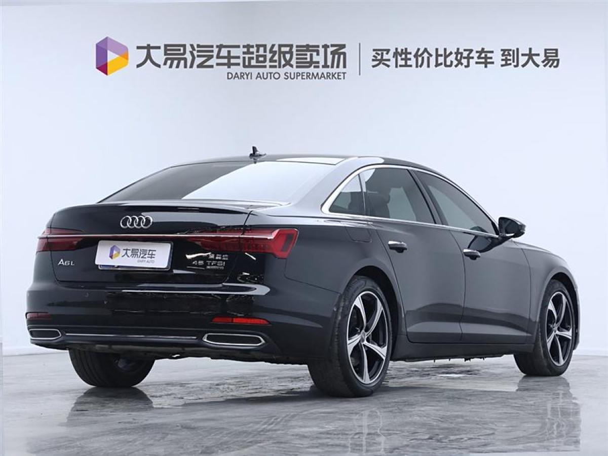 奧迪 奧迪A6L  2021款 45 TFSI quattro 臻選致雅型圖片