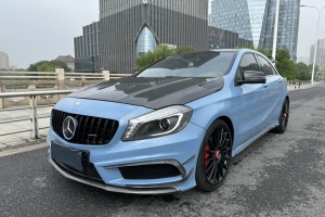 奔驰A级AMG 奔驰 AMG A 45 4MATIC