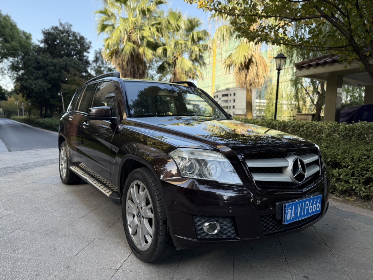 奔馳 奔馳GLK級  2010款 GLK 300 4MATIC 時(shí)尚型圖片