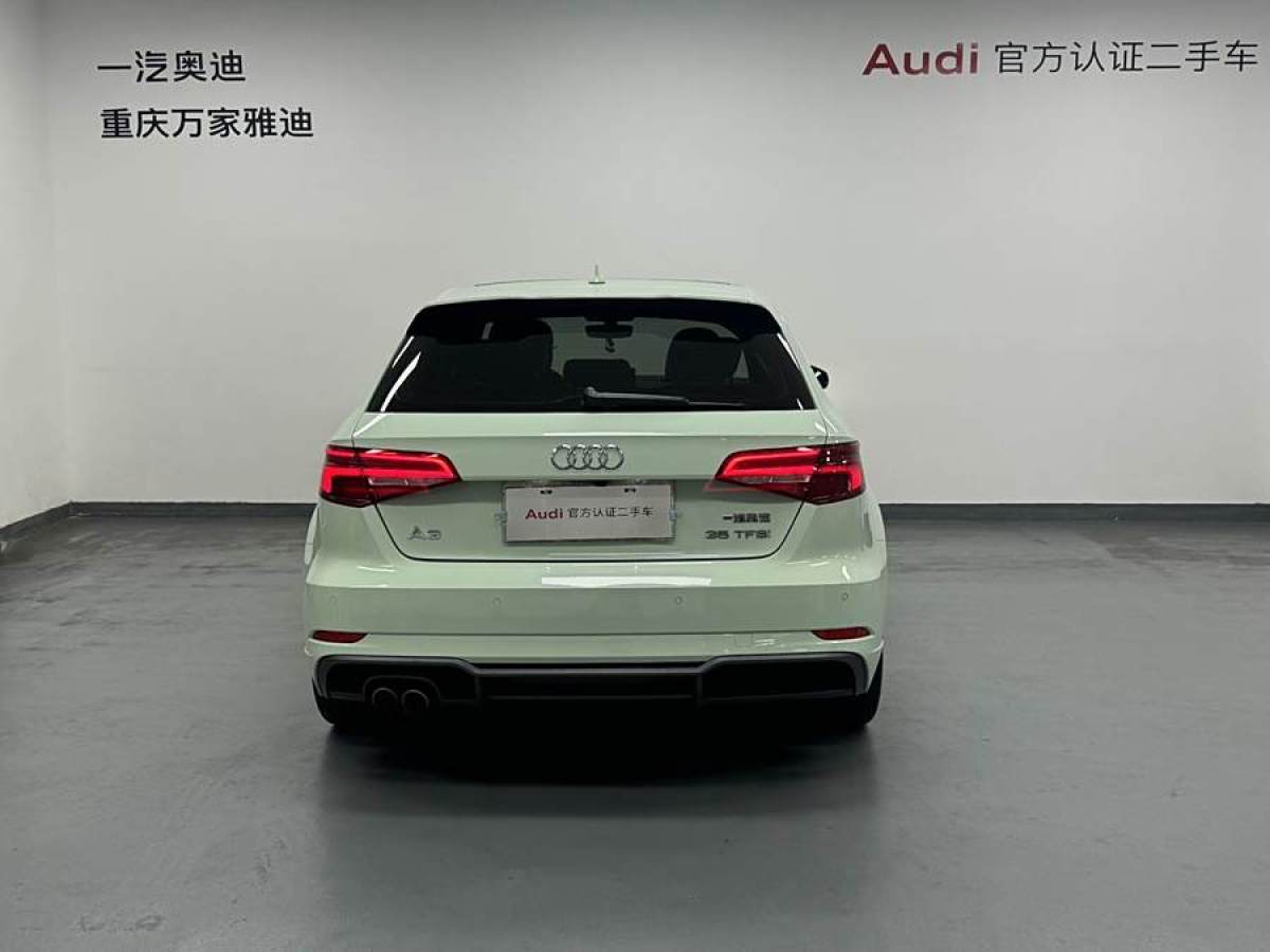 奧迪 奧迪A3  2018款 30周年年型 Sportback 35 TFSI 時尚型圖片