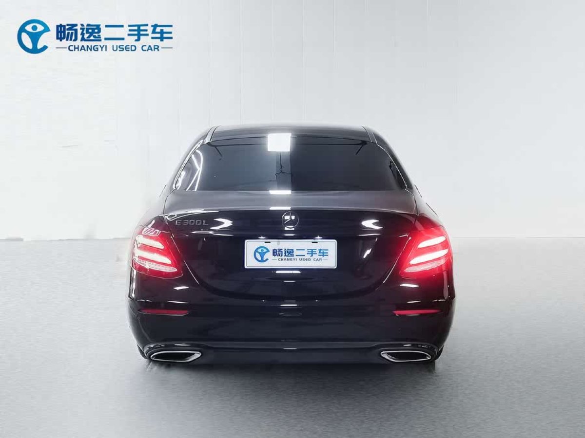奔馳 奔馳E級  2019款 改款 E 300 L 豪華型圖片