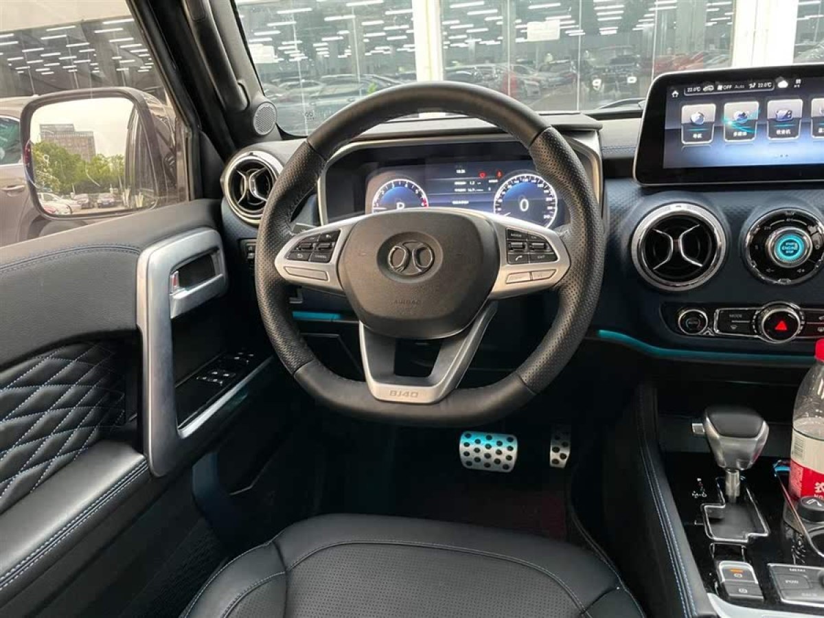 北京 BJ40  2019款  PLUS 2.3T 自動(dòng)四驅(qū)旗艦版 國(guó)VI圖片