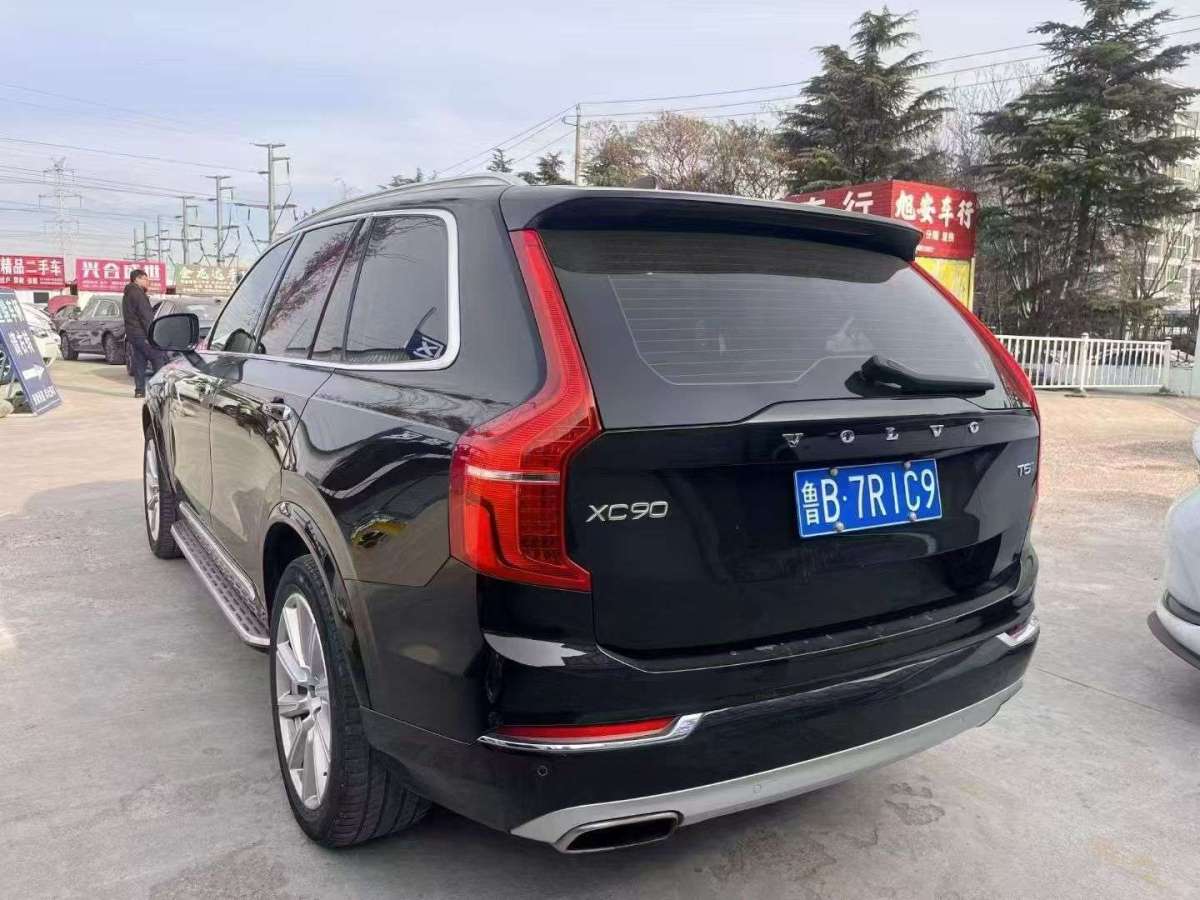 沃爾沃 XC60  2019款  T5 四驅(qū)智逸版 國(guó)VI圖片