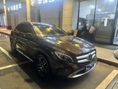 2015年12月 奔馳 奔馳GLA GLA 220 4MATIC 時(shí)尚型圖片