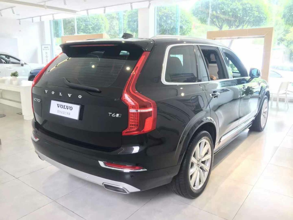 沃爾沃 XC90  2019款  T5 智逸版 7座 國(guó)VI圖片