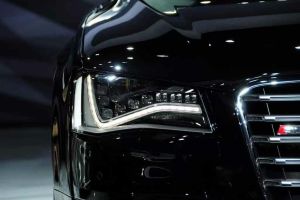 奧迪S8 奧迪 S8 4.0TFSI quattro