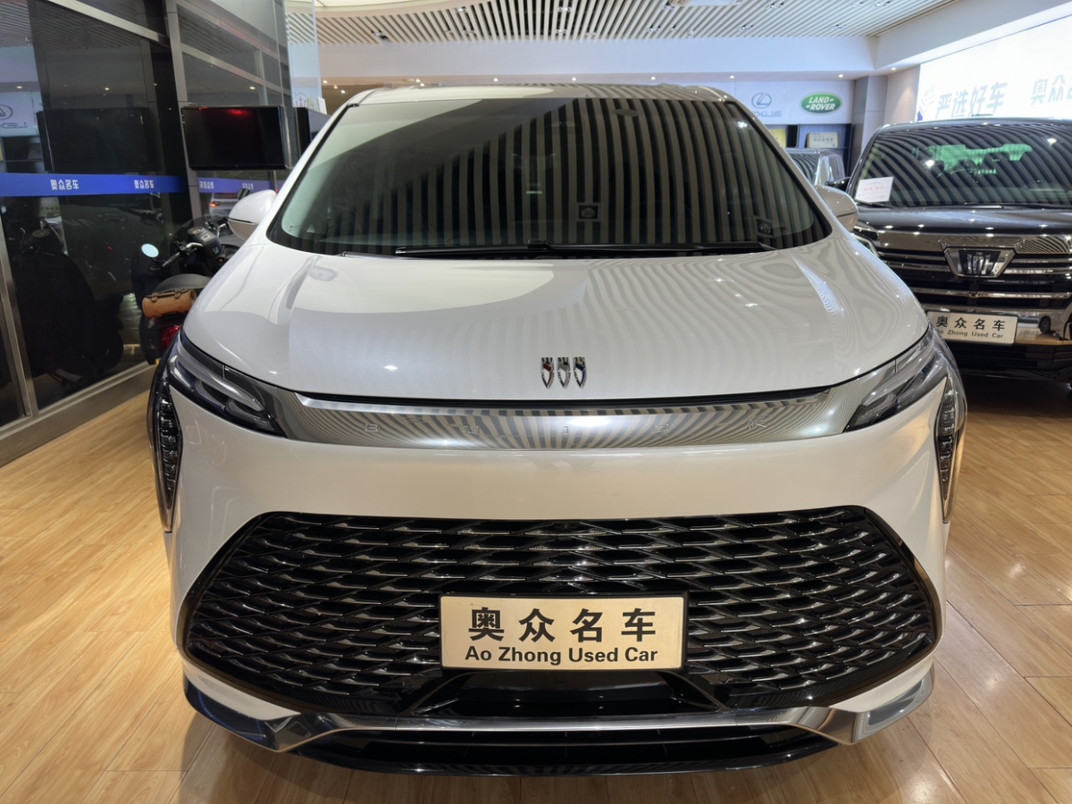 別克 世紀(jì)  2023款 2.0T 六座蘊世版圖片