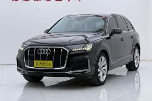 奧迪Q7 奧迪 55 TFSI quattro S line運動型