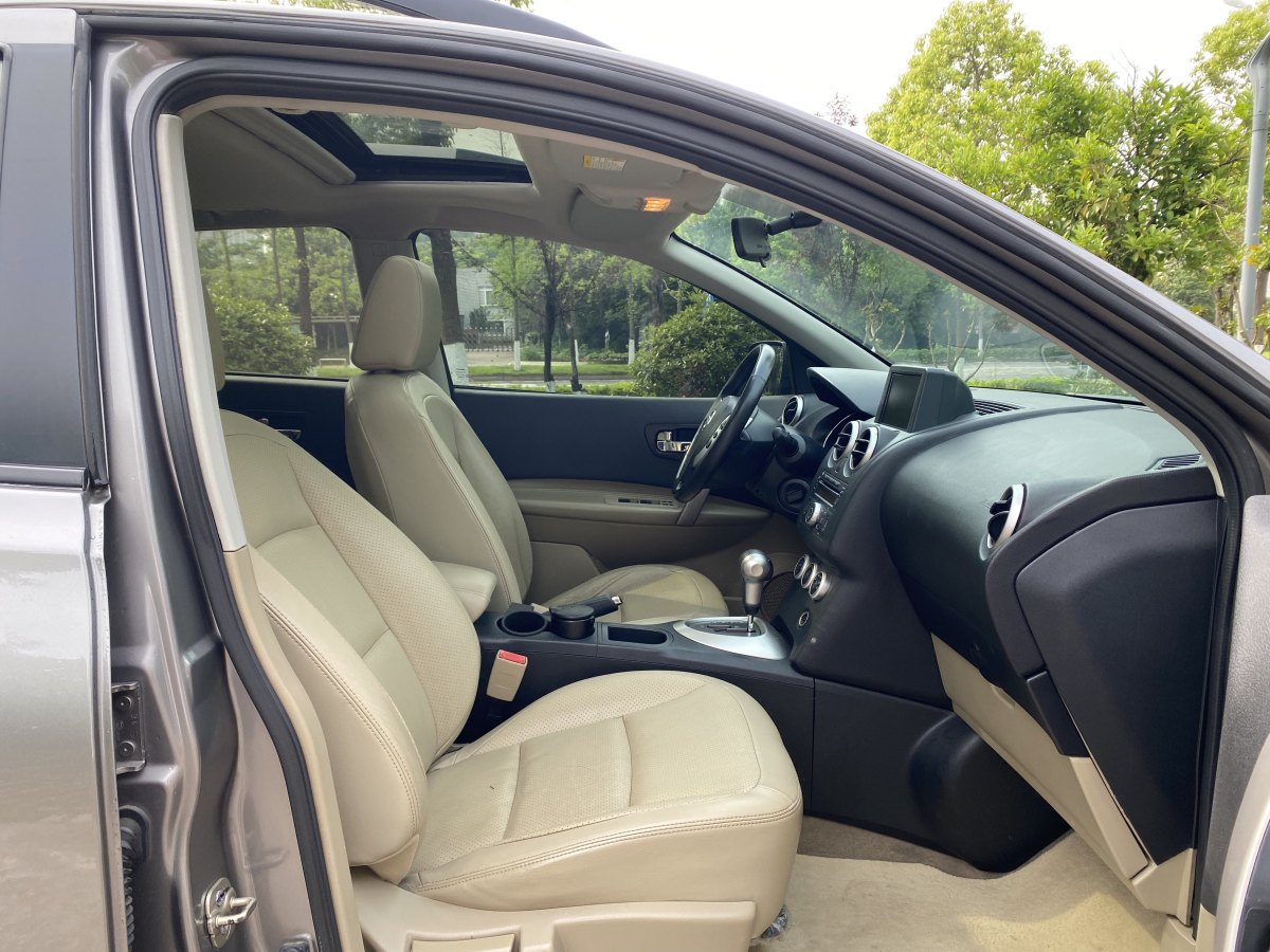 日產(chǎn) 逍客  2012款 2.0XV 雷 CVT 2WD圖片