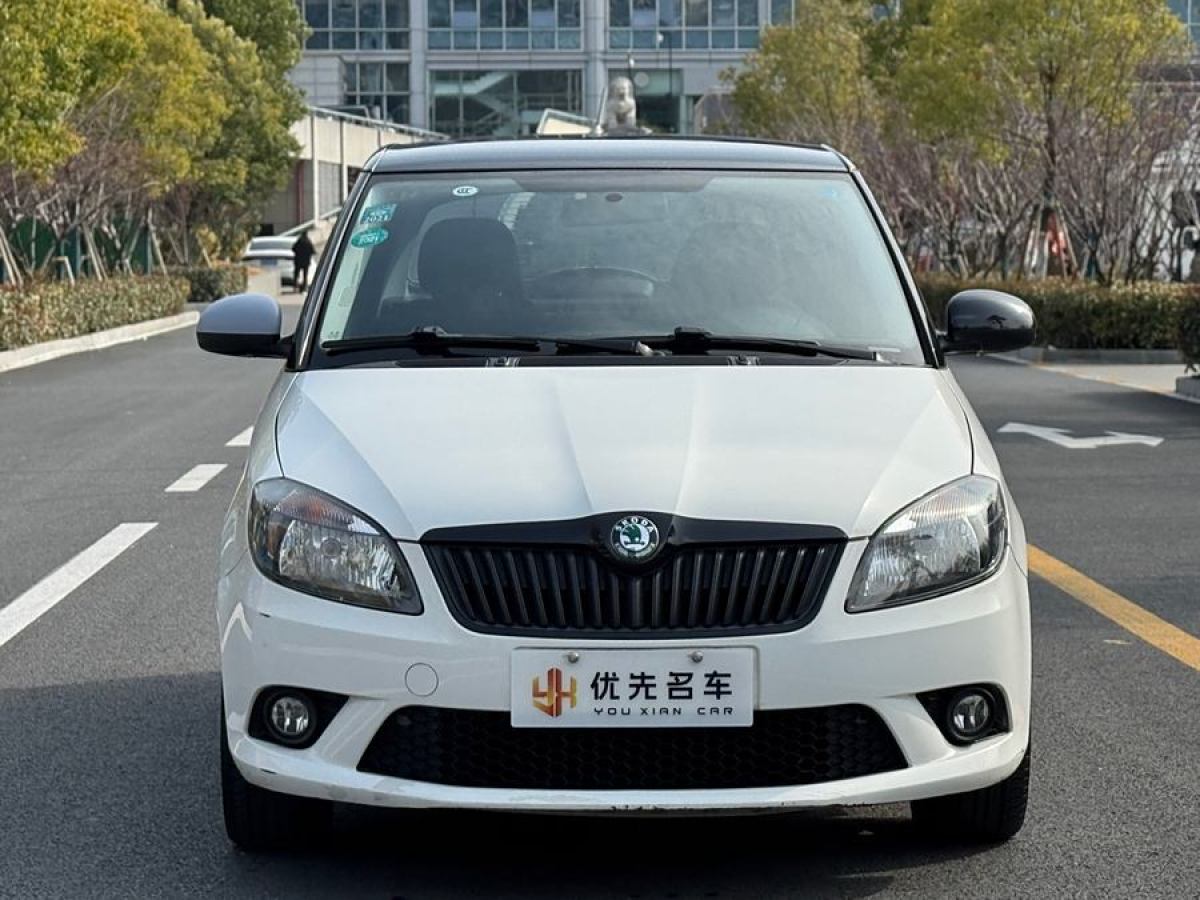 斯柯達(dá) 晶銳  2012款 1.6L 自動(dòng)Sport版圖片