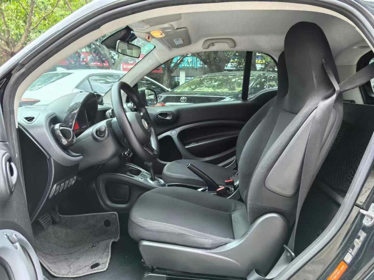 巴博斯 smart fortwo  2017款 0.9T BRABUS tailor made敞篷版專屬定制圖片
