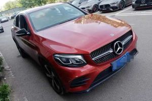 奔馳C級(jí) 奔馳 C 300 轎跑車