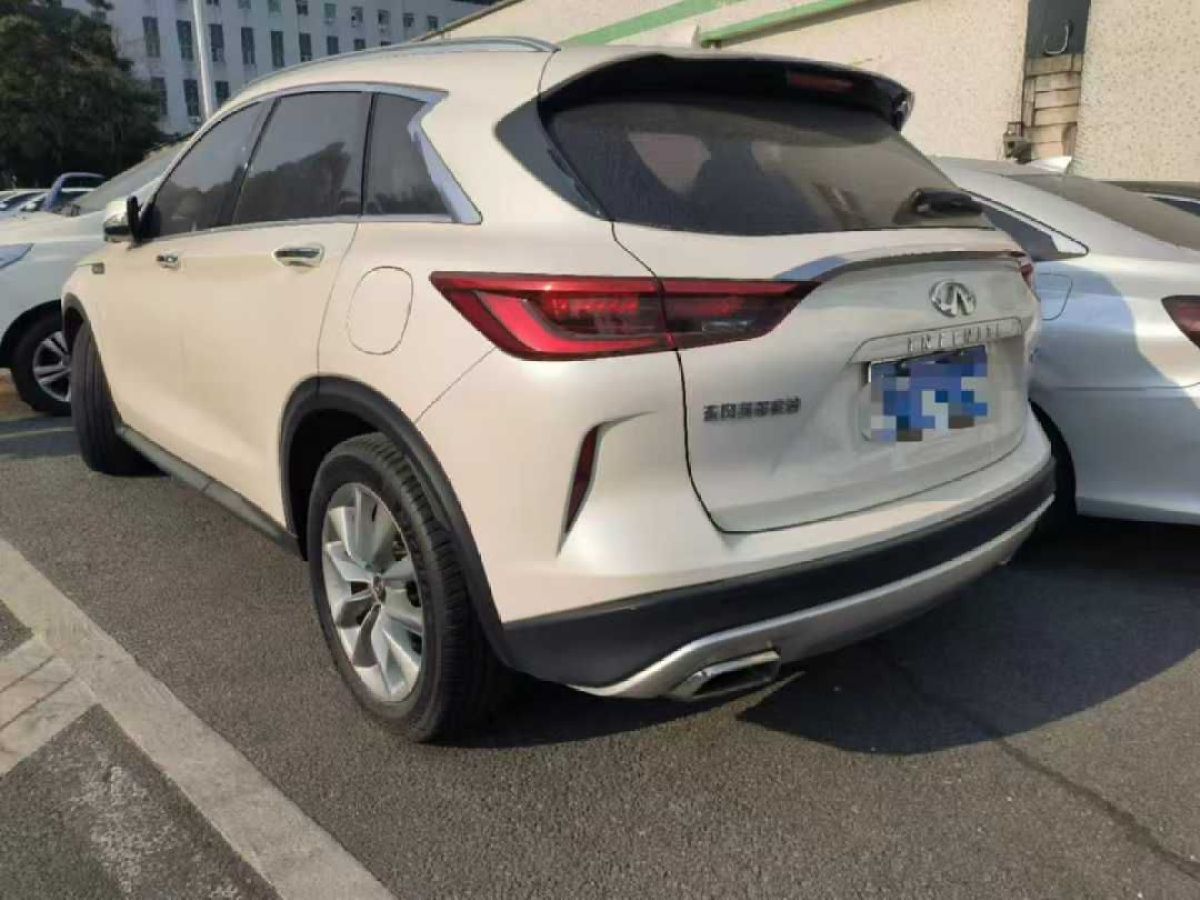 英菲尼迪 QX50  2020款 2.0T 四驅(qū)智能版圖片