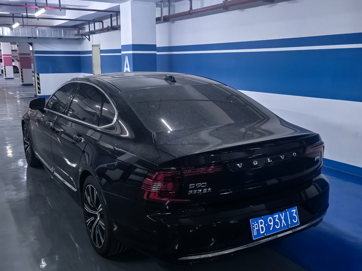 沃爾沃 S90  2023款 B5 智遠(yuǎn)豪華版圖片