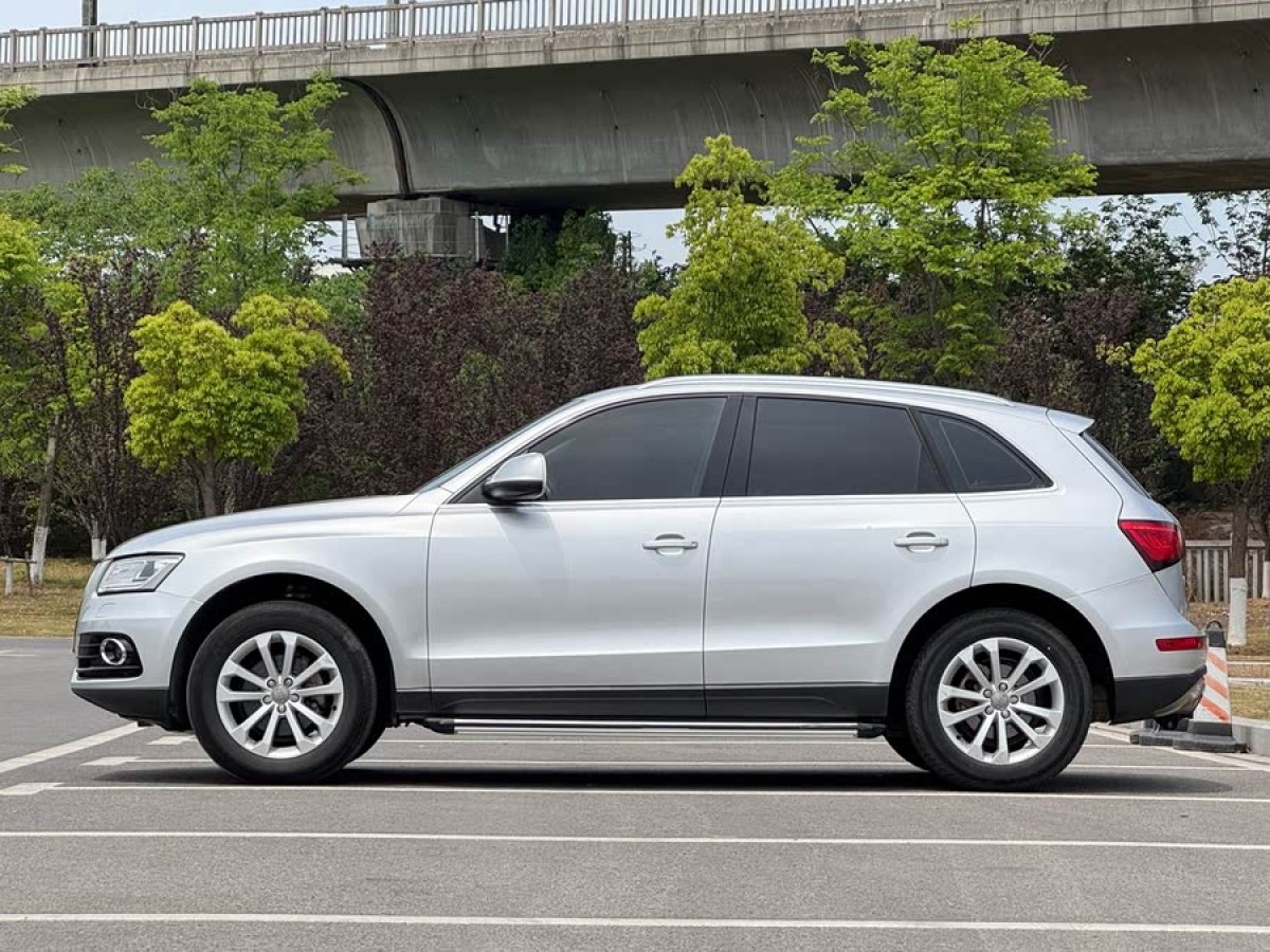 奧迪 奧迪Q5  2013款 40 TFSI 技術(shù)型圖片