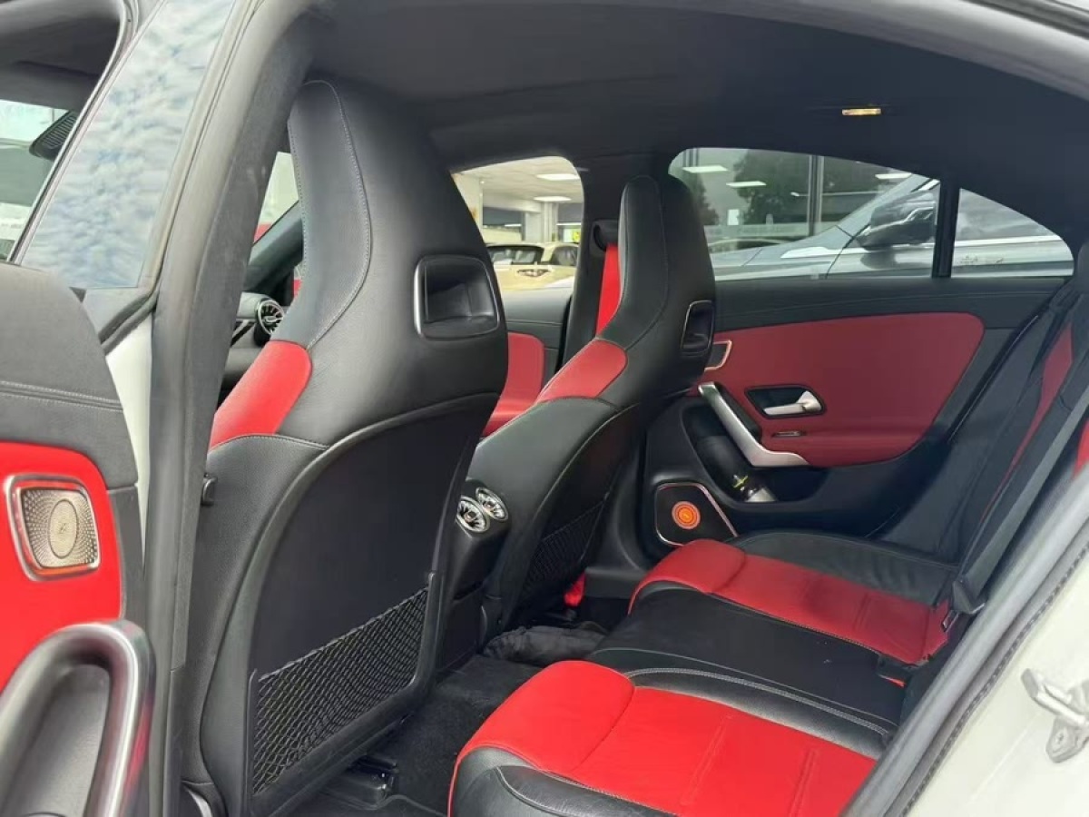 奔馳 奔馳CLA級AMG  2020款 AMG CLA 35 4MATIC圖片
