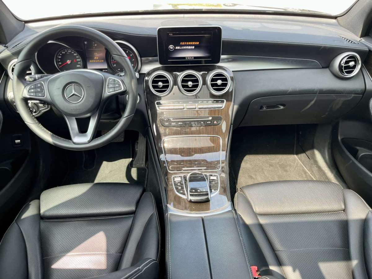 奔馳 奔馳GLC  2016款 GLC 260 4MATIC 動(dòng)感型圖片