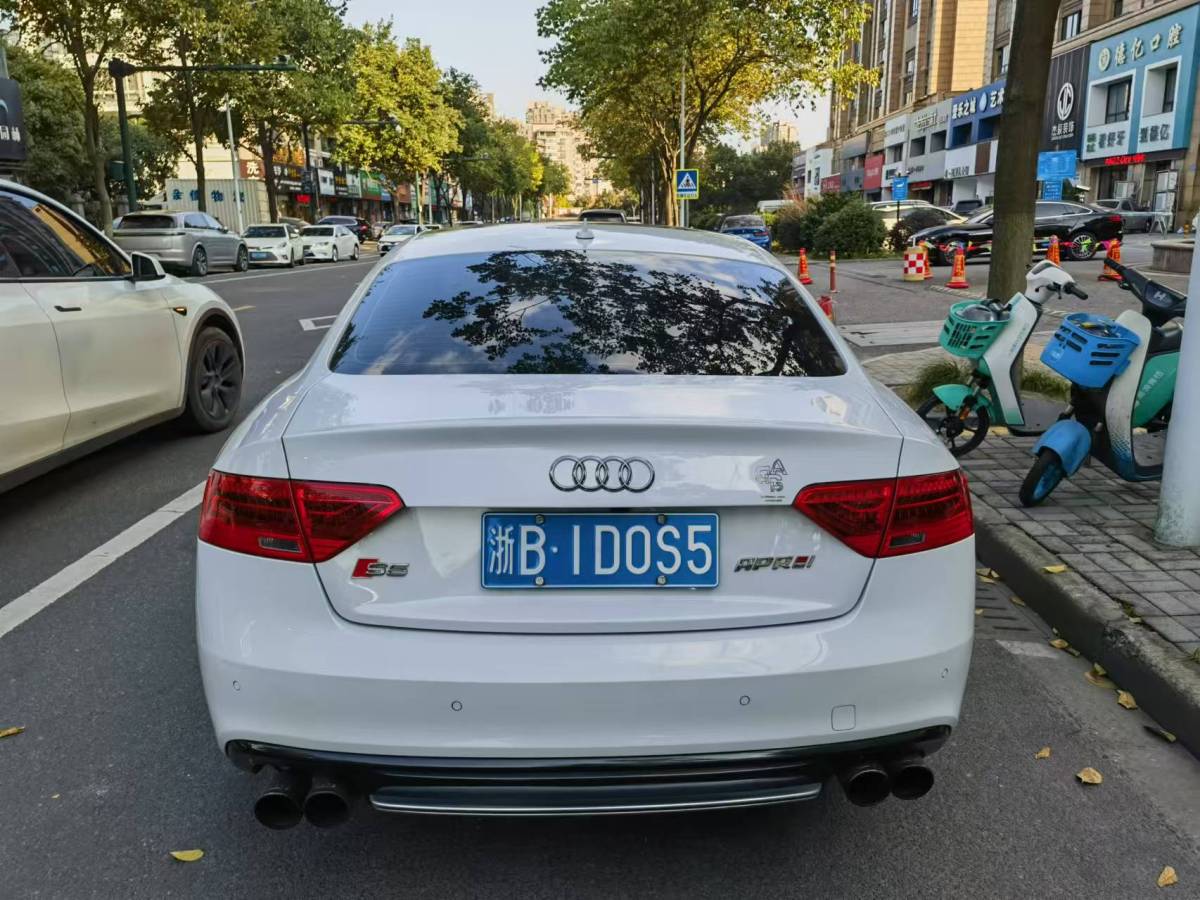 奧迪 奧迪S5  2012款 S5 3.0T Coupe圖片