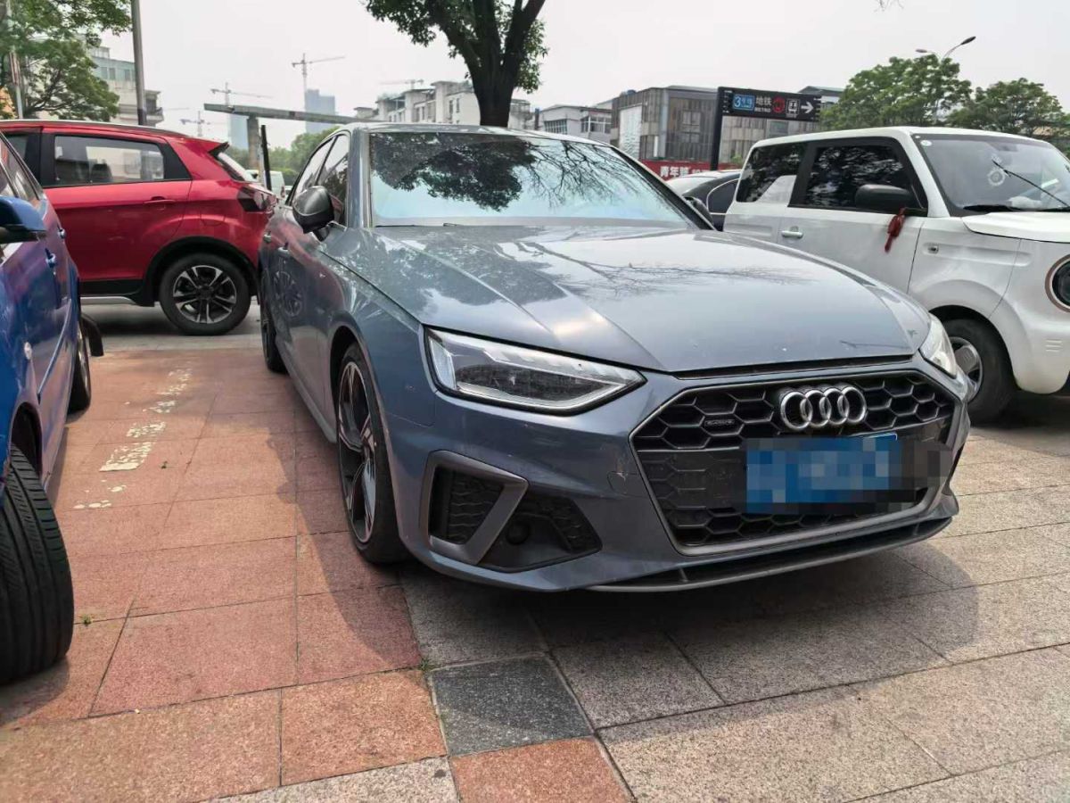 奧迪 奧迪A4L  2022款 35 TFSI 時(shí)尚動(dòng)感型圖片