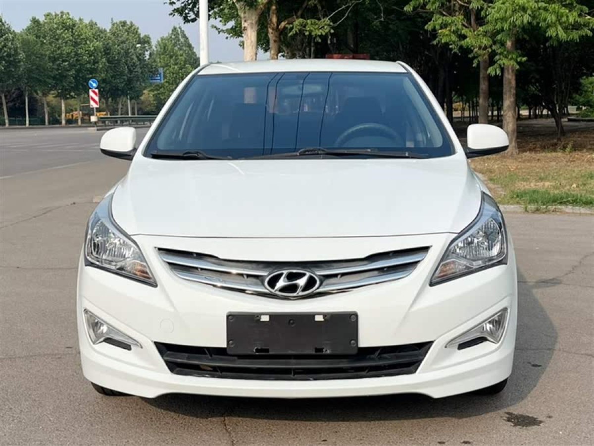 現(xiàn)代 瑞納  2014款 1.4L 自動智能型GLS圖片