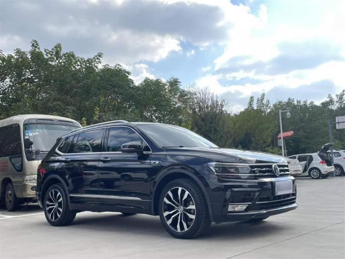 大眾 途觀L  2020款 330TSI 自動兩驅(qū)R-Line旗艦版 國VI圖片