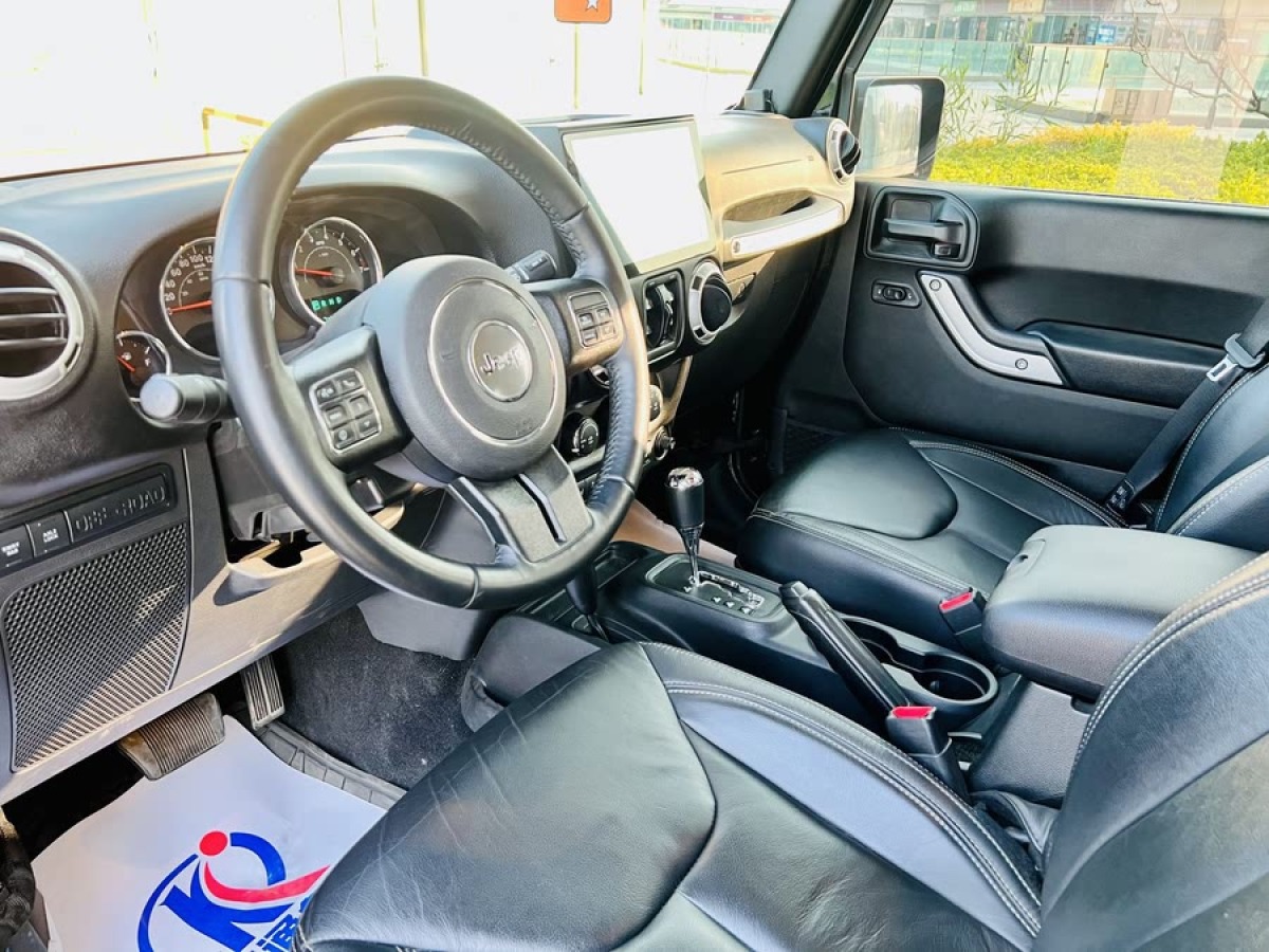 Jeep 牧馬人  2017款 3.6L Rubicon 四門舒享版圖片