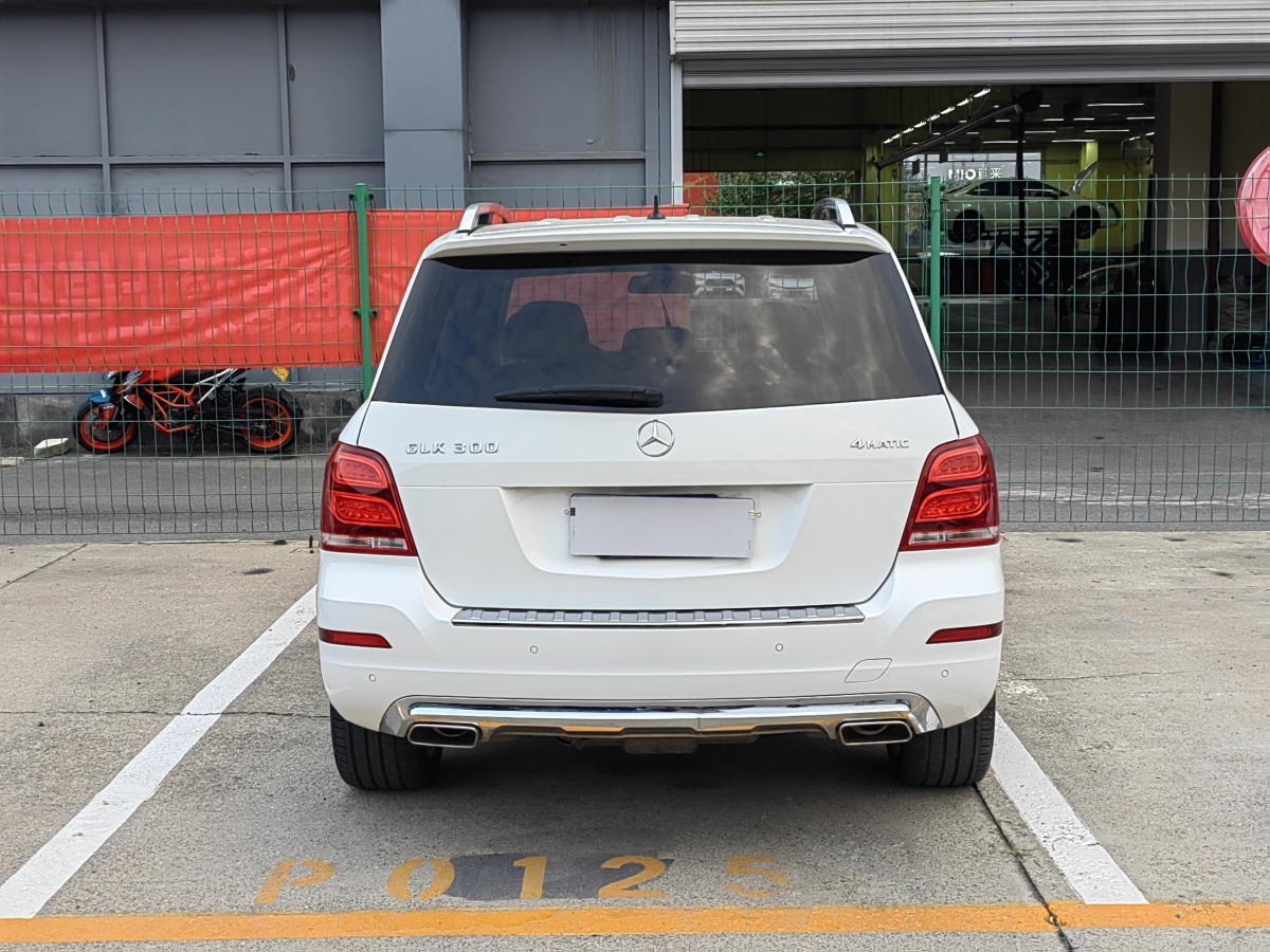 2014年4月奔馳 奔馳GLK級  2013款 GLK 300 4MATIC 動感天窗型