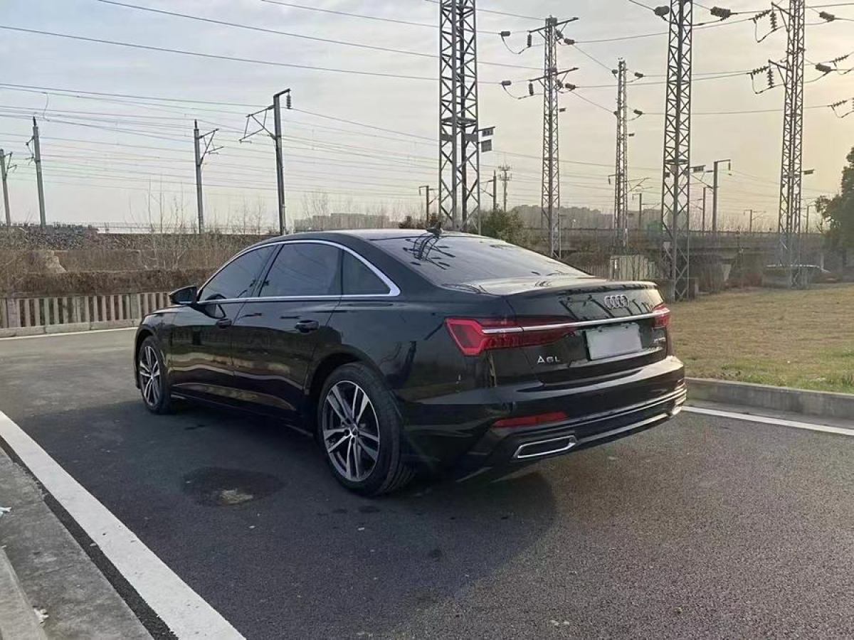 奧迪 奧迪A6L  2022款 40 TFSI 豪華動(dòng)感型圖片