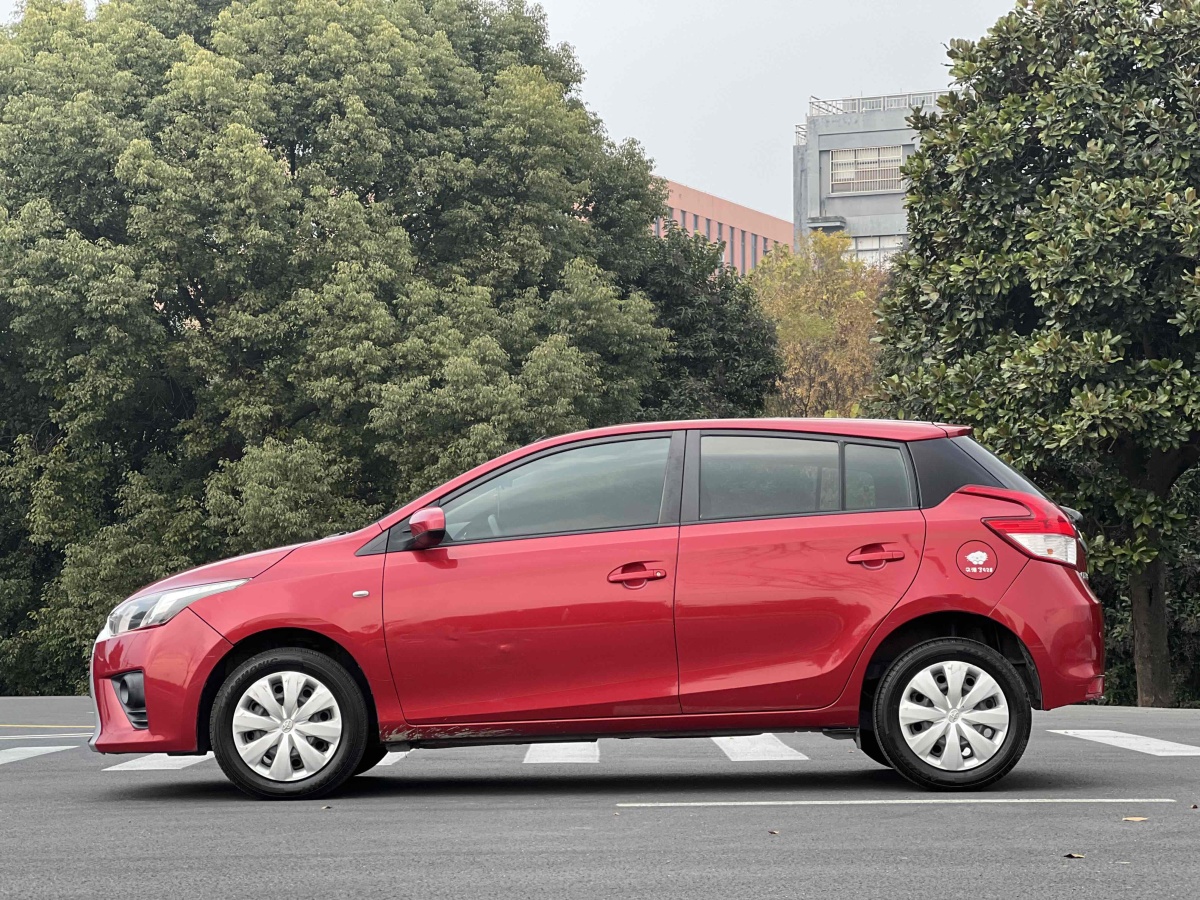 豐田 YARiS L 致炫  2015款 1.5E 自動魅動版圖片