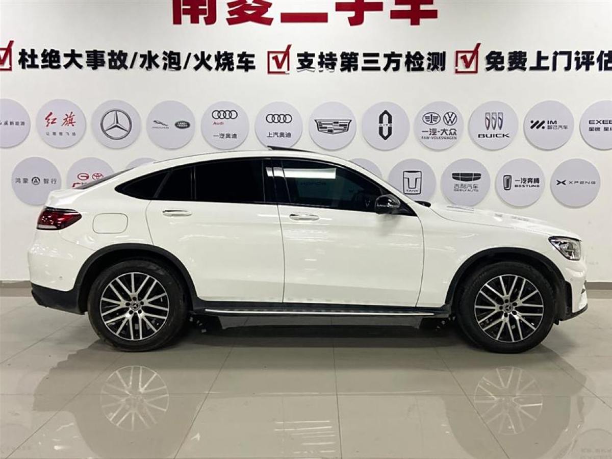 奔馳 奔馳GLC  2021款 GLC 300 4MATIC 轎跑SUV圖片