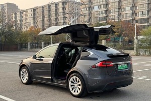 Q2L e-tron 奧迪 e-tron 純電智酷型