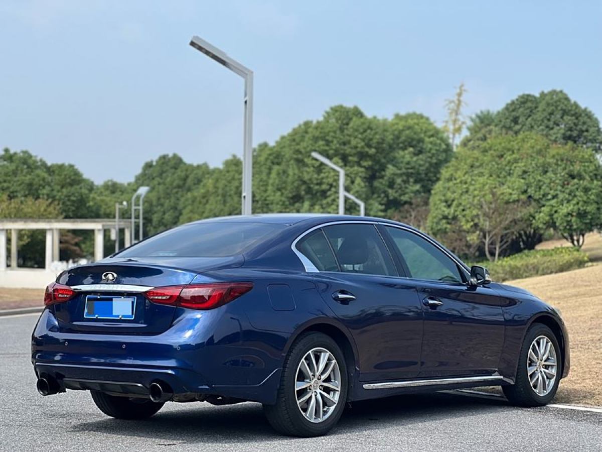 英菲尼迪 Q50L  2018款  2.0T 舒適版 國VI圖片