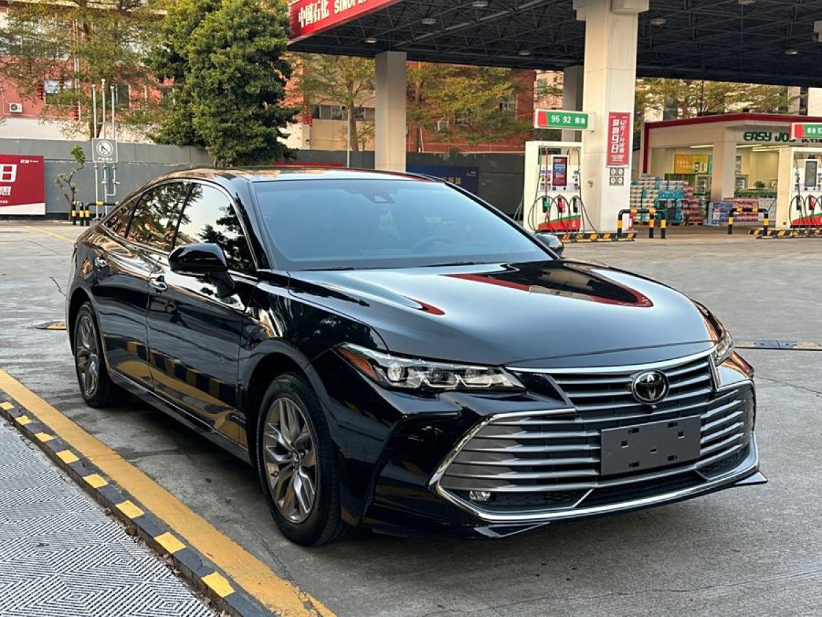 豐田 亞洲龍  2019款 2.0L 豪華版圖片