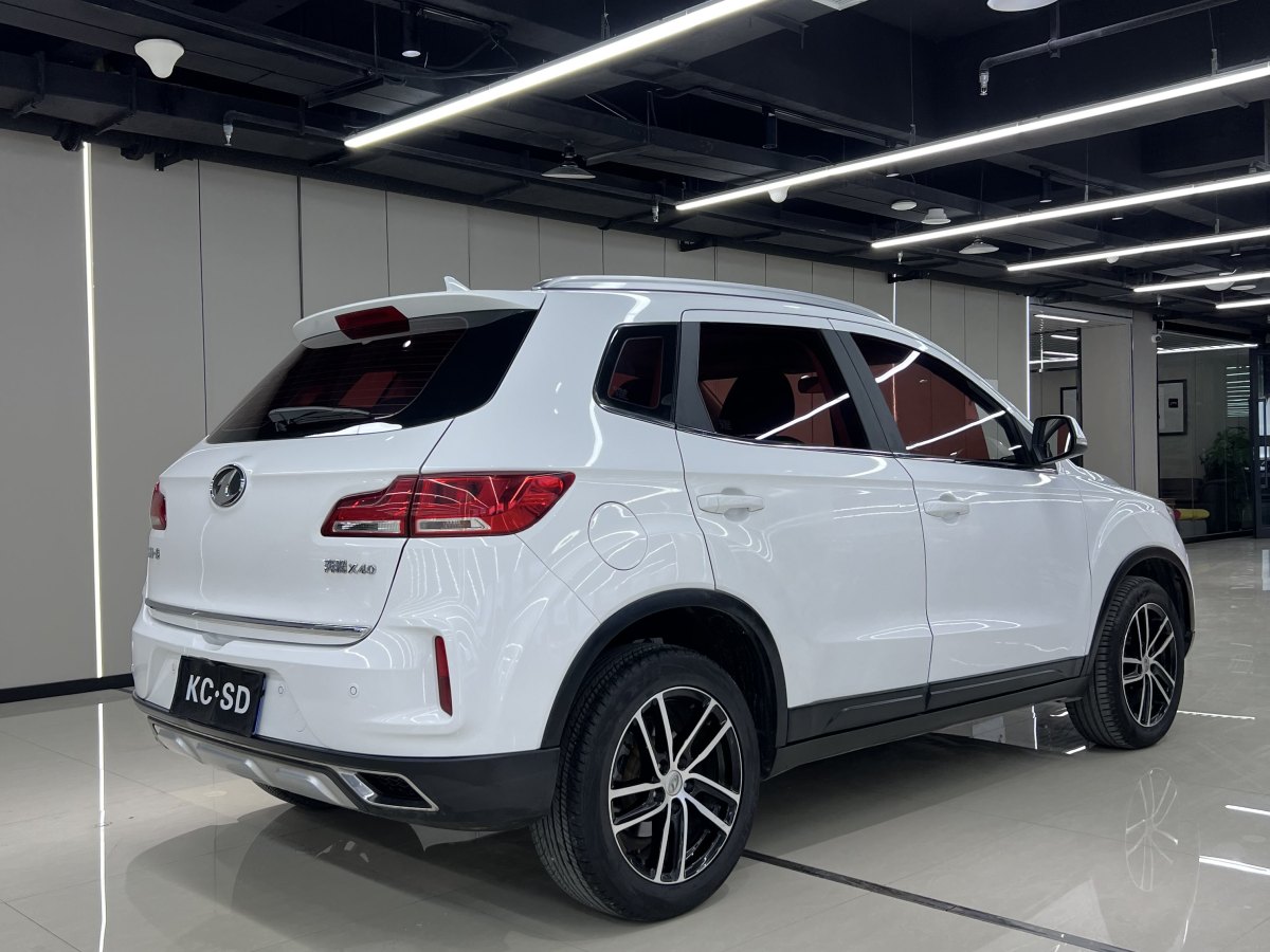 奔騰 X40  2017款 1.6L 自動豪華型圖片