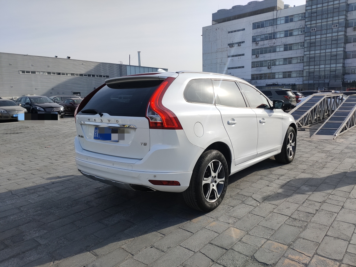 沃爾沃 XC60  2014款 改款 T5 智逸版圖片