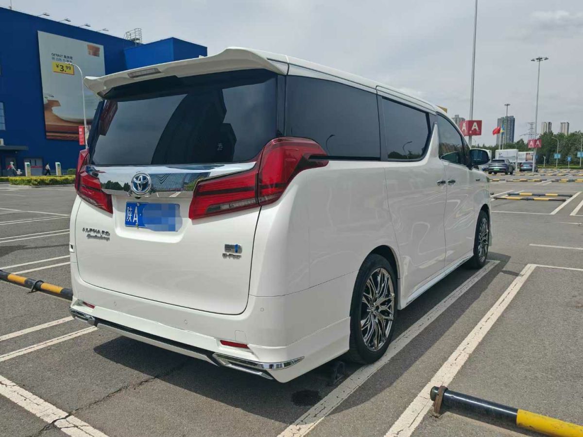 豐田 格瑞維亞  2022款 2.5L混動(dòng) 尊貴版圖片