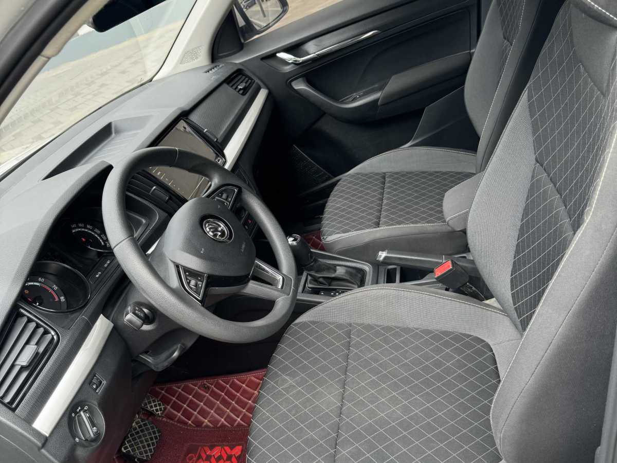 斯柯达 柯米克  2020款 改款 GT 1.5L 自动舒适版 国VI图片