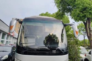 宇通CL6 宇通客車 2.8T悅旅版