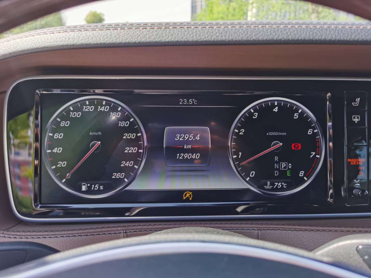 2016年6月奔驰 迈巴赫S级  2016款 S 400 4MATIC