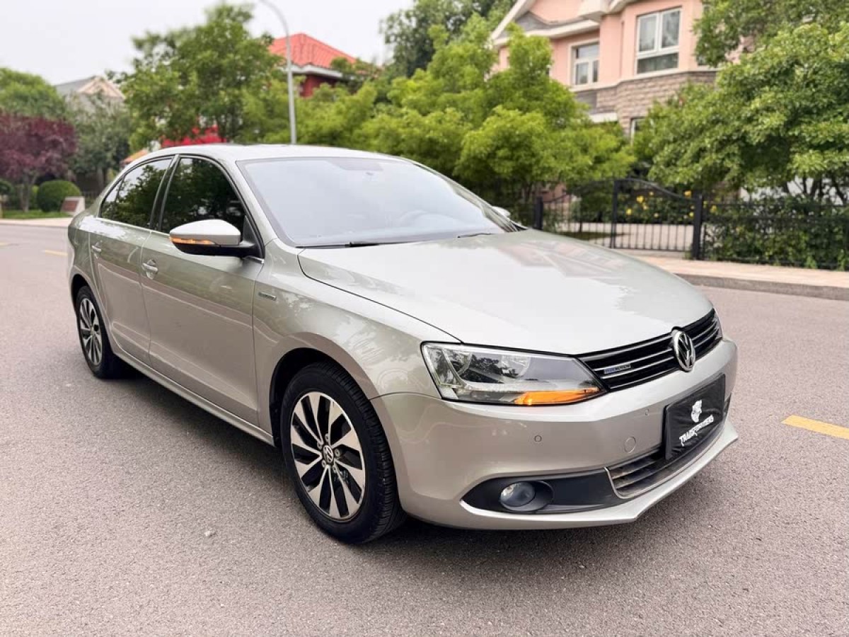 大眾 速騰  2014款 改款 1.4TSI 藍(lán)驅(qū)版圖片