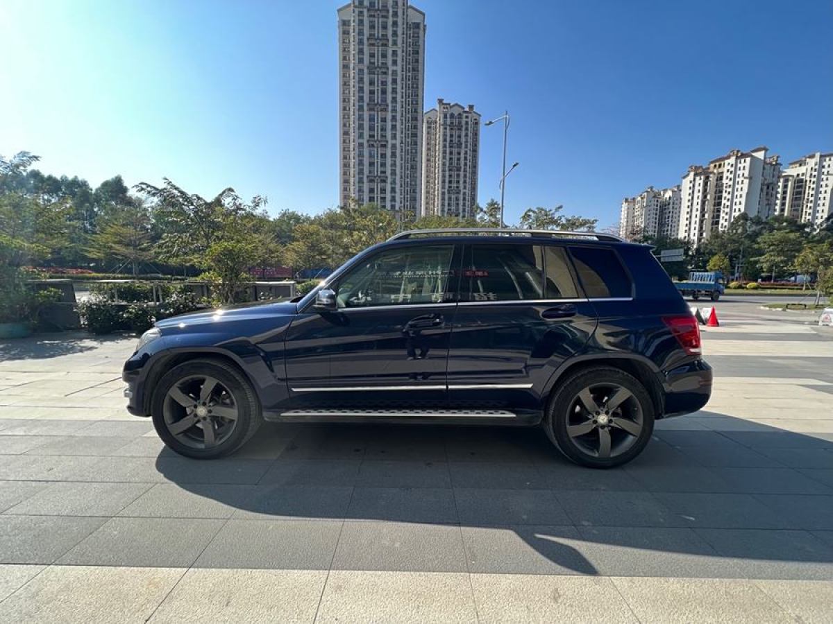 2013年11月奔馳 奔馳GLK級  2013款 GLK 300 4MATIC 動感天窗型