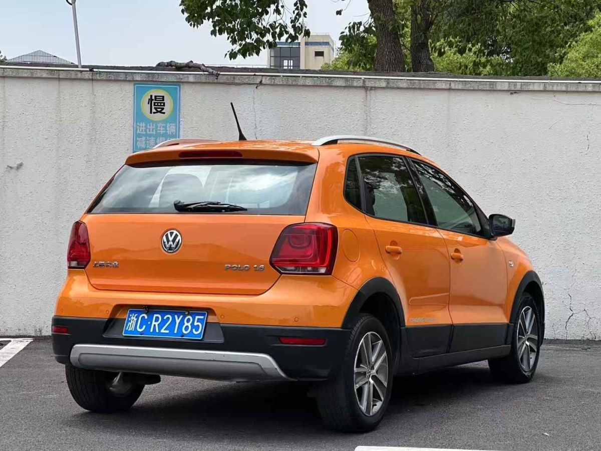 大眾 途安  2013款 1.4 TSI 5座豪華璀璨版圖片