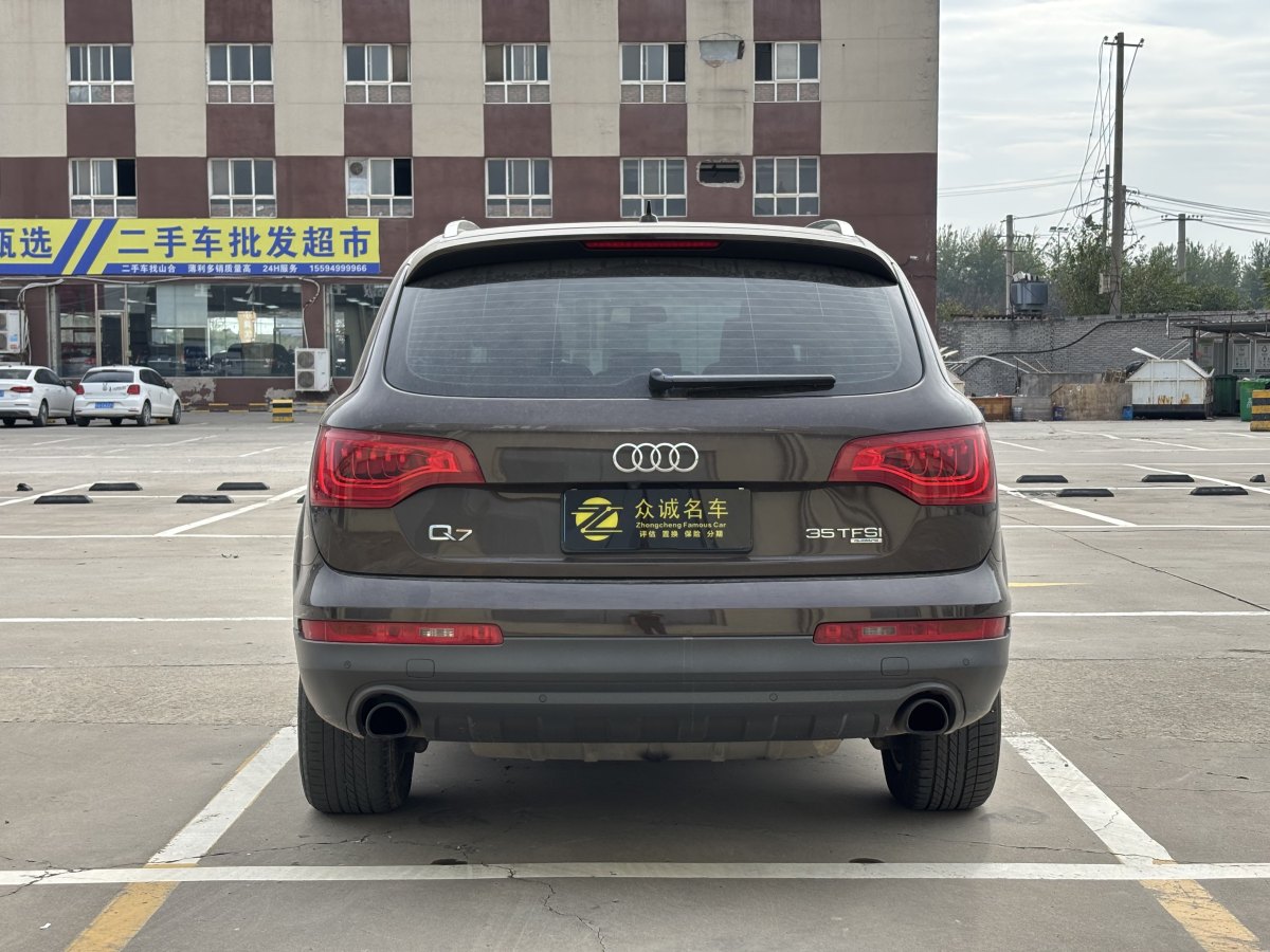 奧迪 奧迪Q7  2014款 35 TFSI 進(jìn)取型圖片