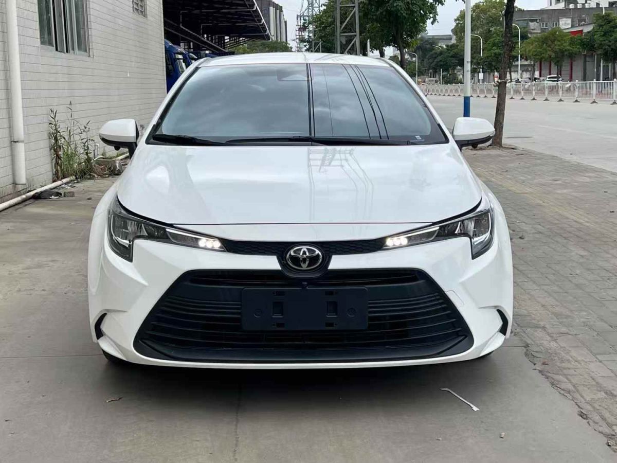 豐田 凱美瑞  2025款 雙擎 2.0HG 光輝版圖片
