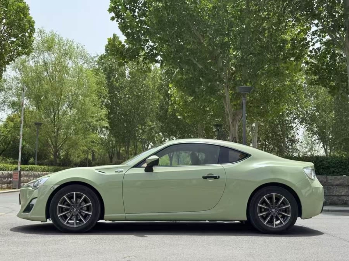 豐田 86  2014款 2.0L 自動豪華型圖片