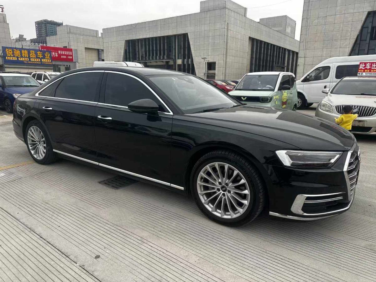 奧迪 奧迪S8  2020款 S8L 4.0TFSI quattro圖片