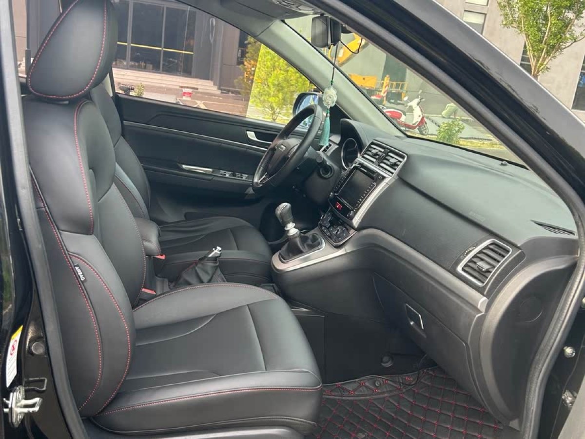 哈弗 M6  2019款 1.5T 手動(dòng)兩驅(qū)精英型 國VI圖片
