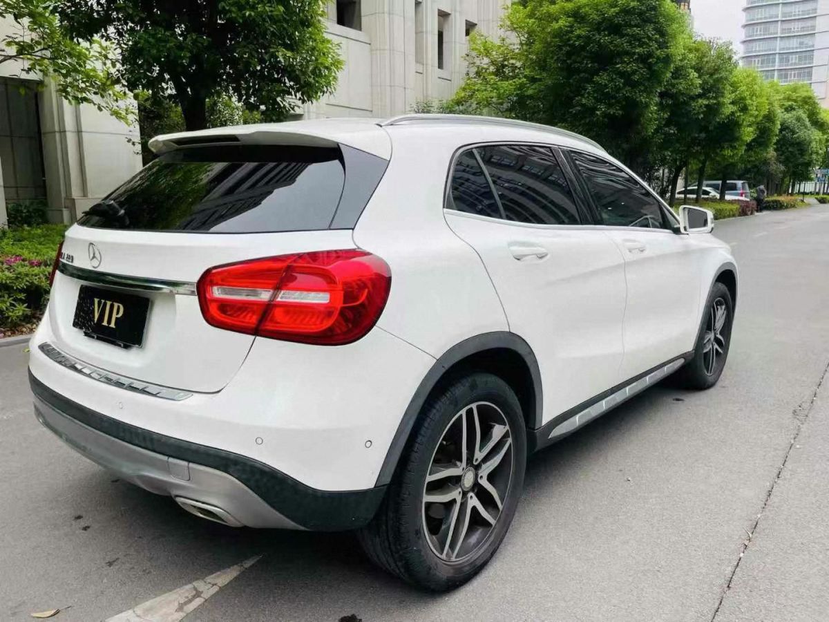 奔馳 奔馳GLA AMG  2016款 AMG GLA 45 4MATIC圖片